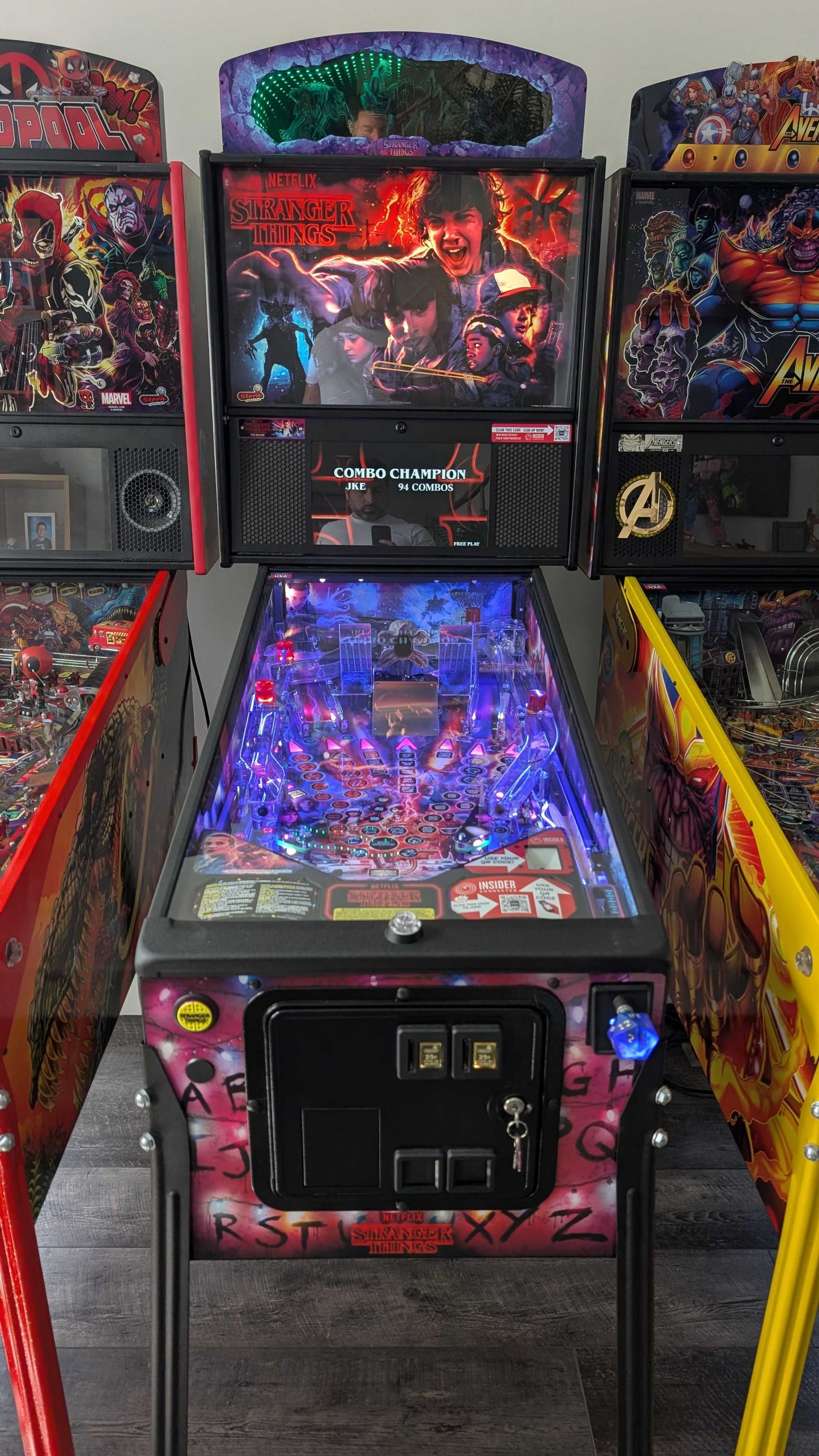 Stranger Things Pro Pinball Machine [USED]