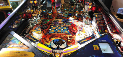 Venom Limited Edition Pinball Machine [USED - #369532][DEPOSIT]