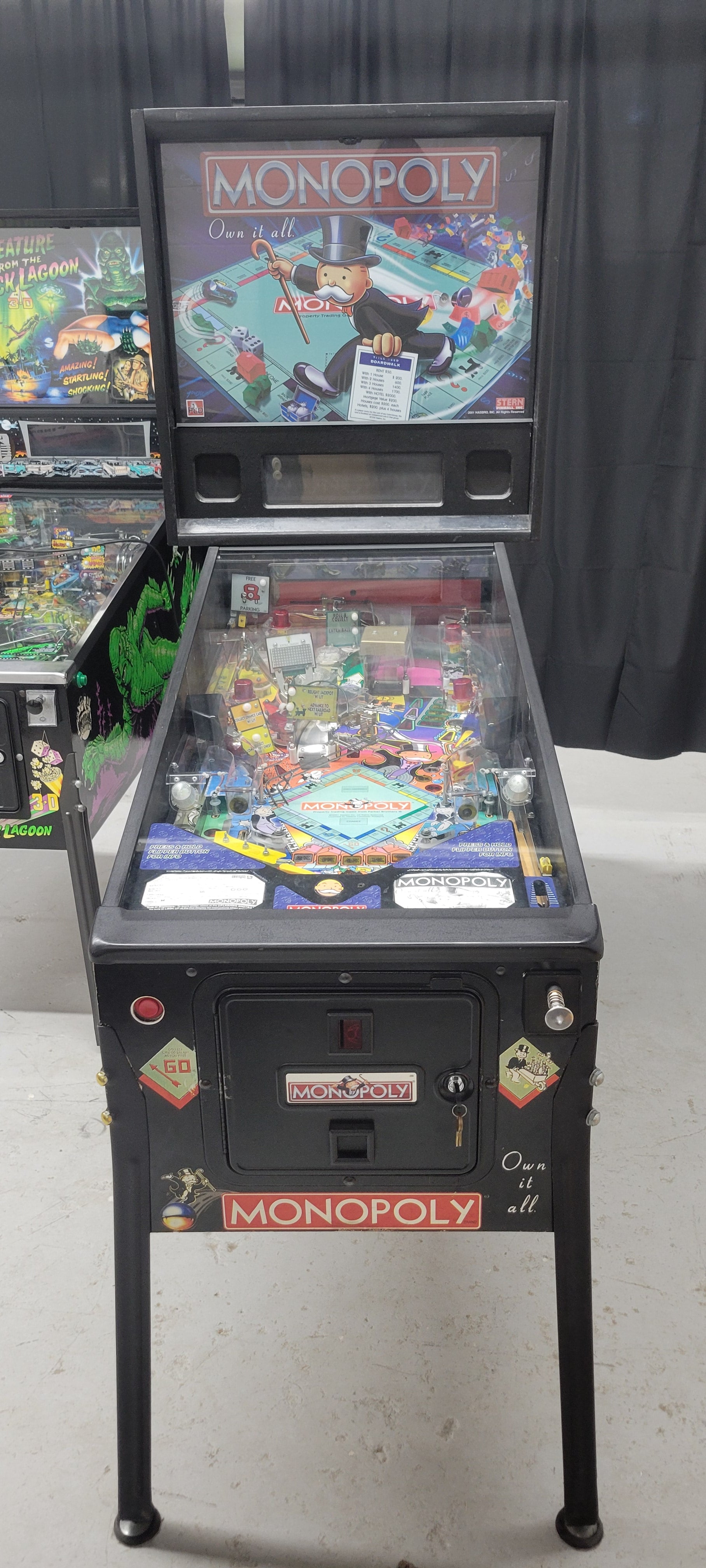 Monopoly Machine Mana Pinball Shop and Arcade