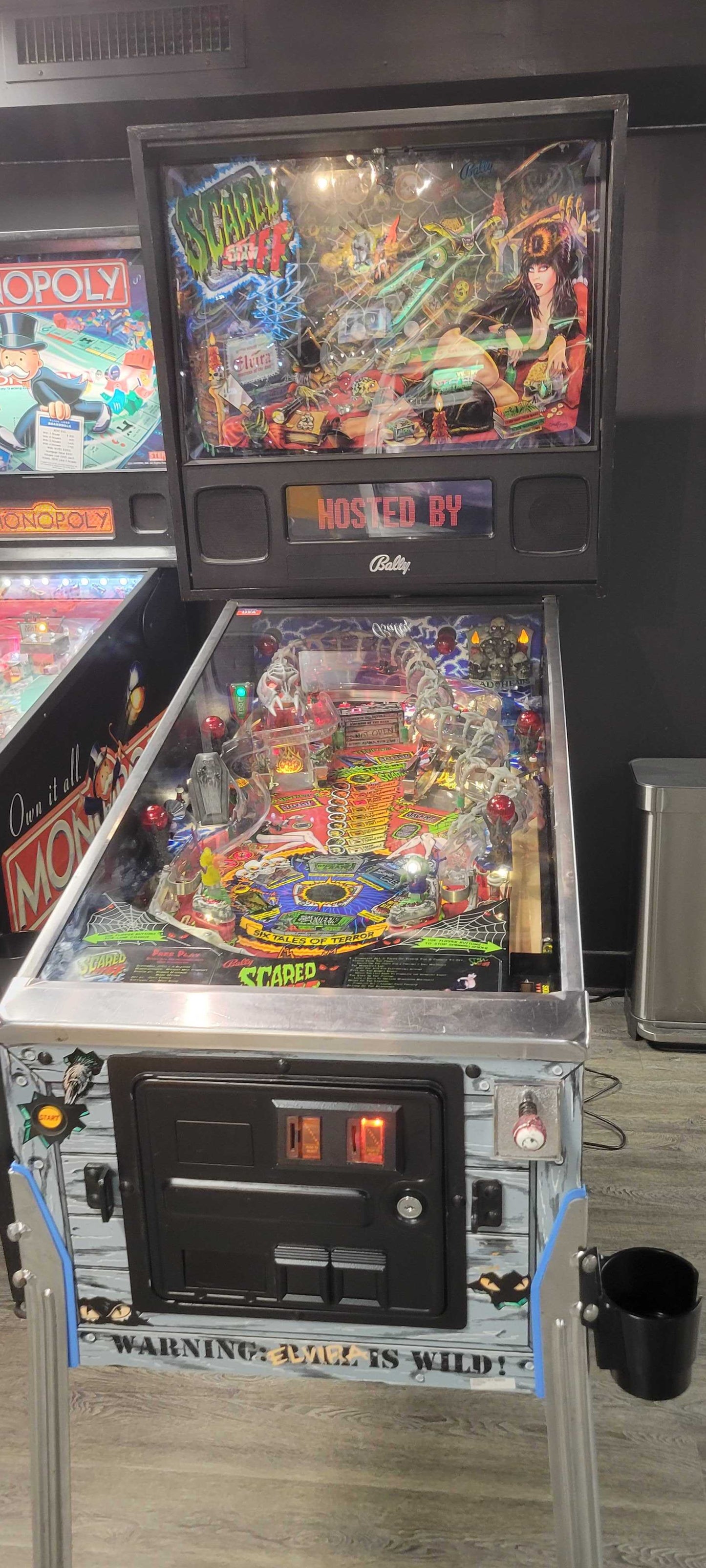 Elvira's Scared Stiff Pinball Machine [USED]