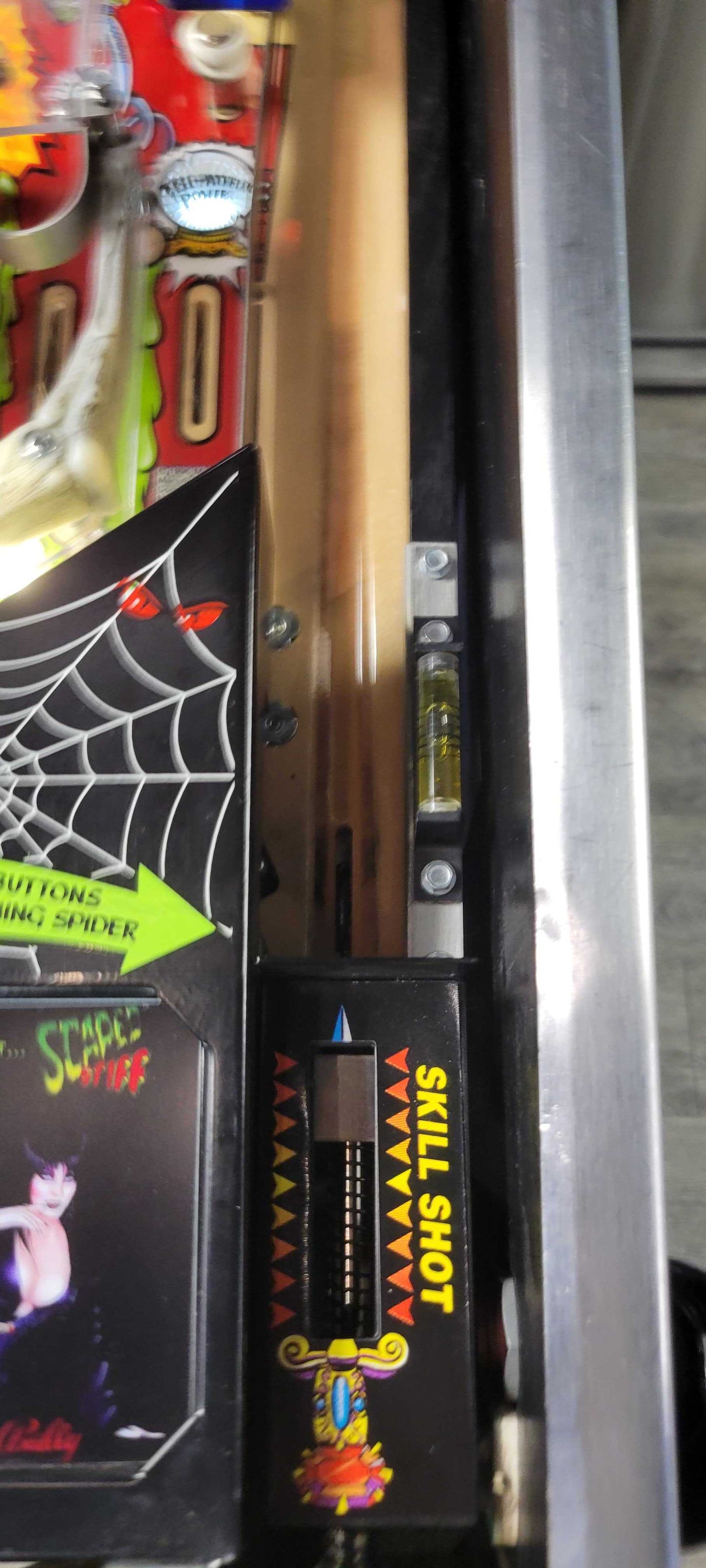 Elvira's Scared Stiff Pinball Machine [USED]