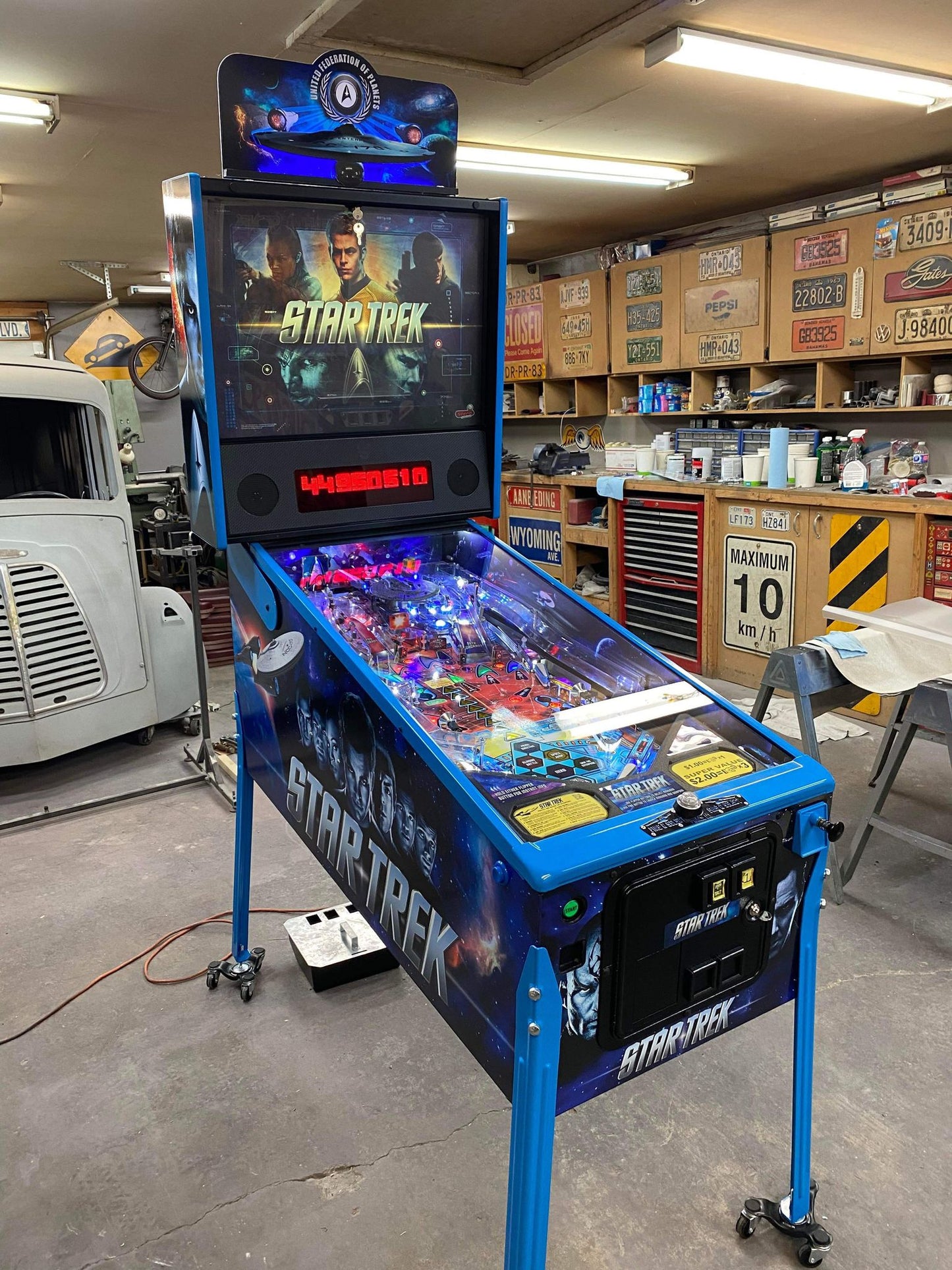 Star Trek Pro Pinball Machine - Stern [DEPOSIT]