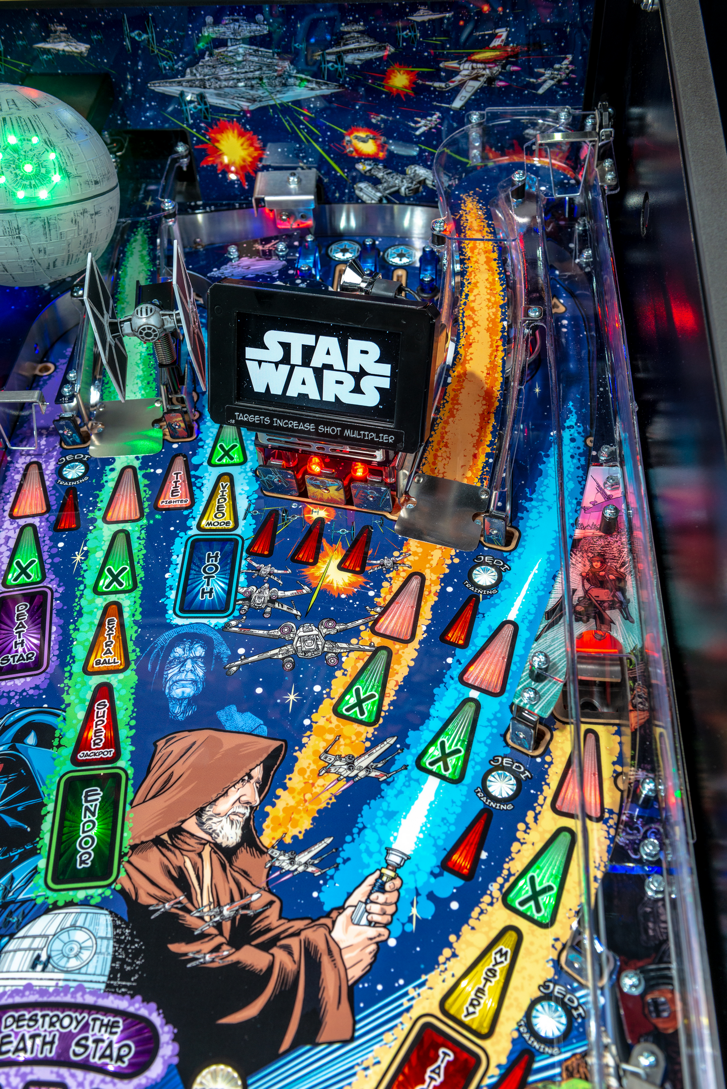 Star Wars Pro Comic Pinball Machine by Stern [DEPOSIT]